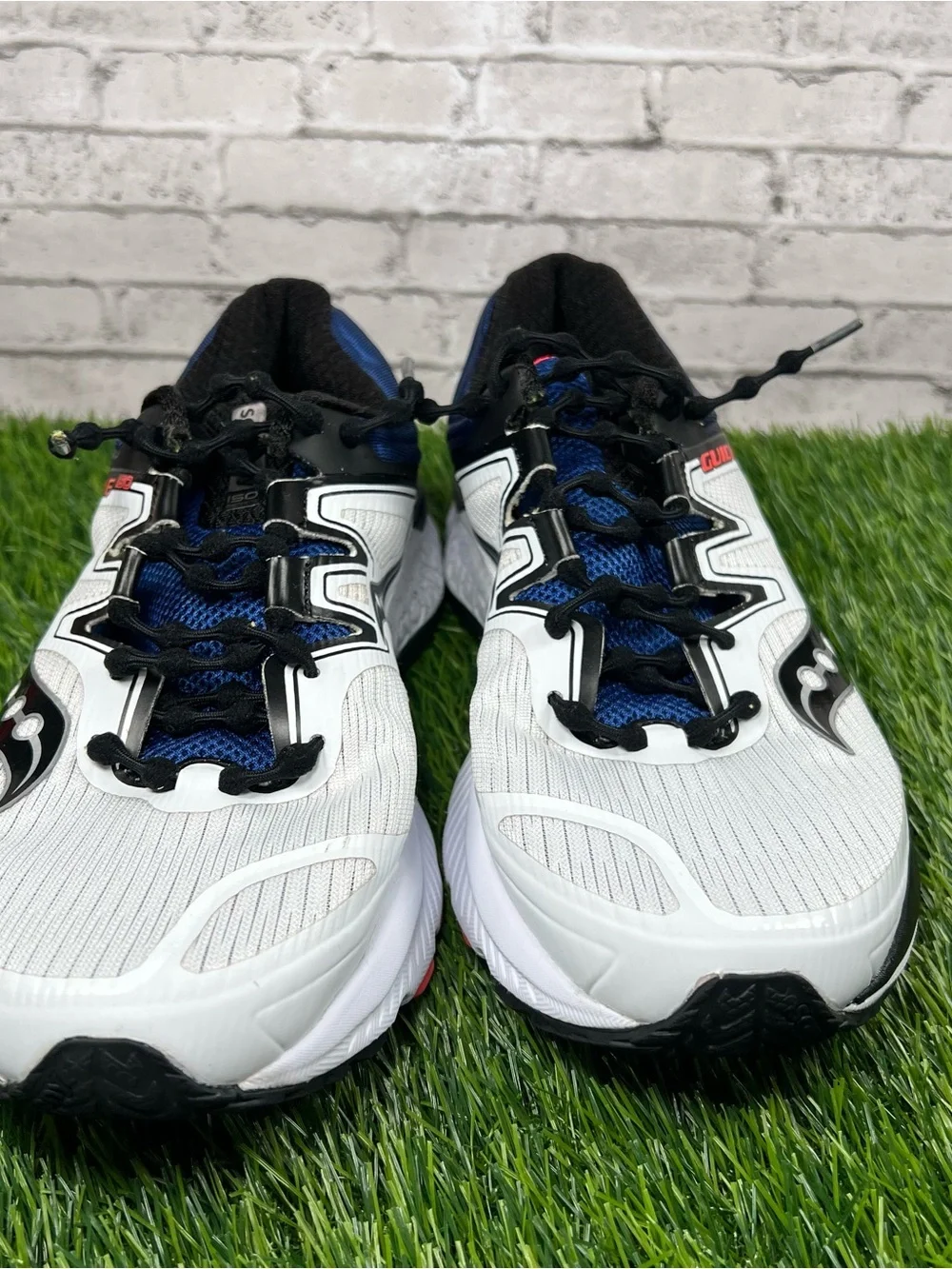 Saucony Guide ISO Running Shoes Mens 8.5 White Black Blue Stability S20415-4